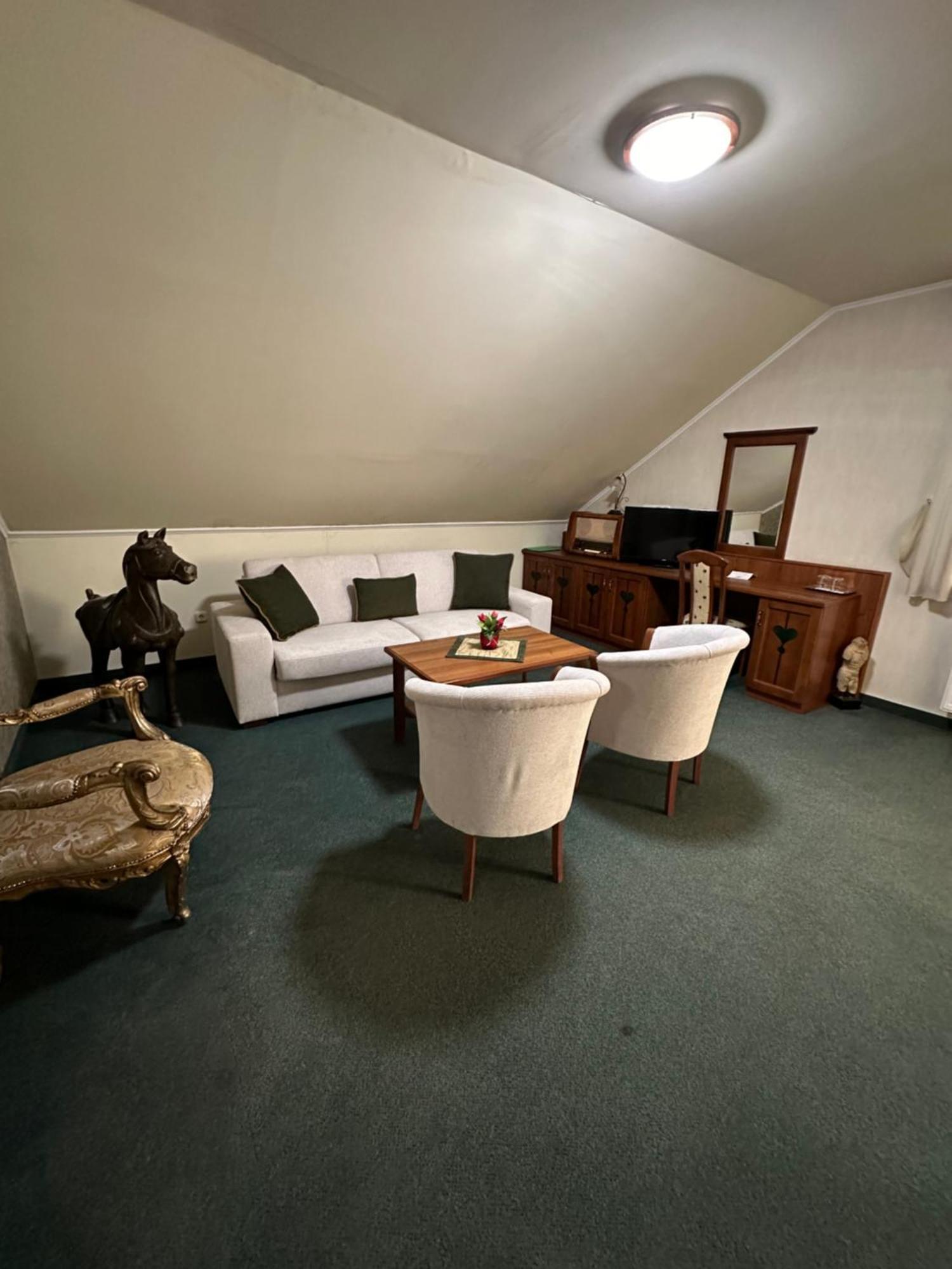 Bed and Breakfast Kigyosi Csarda & Panzio Fulopszallas Zewnętrze zdjęcie